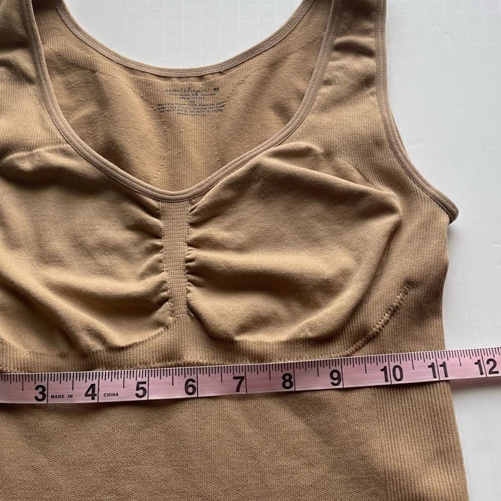 Camishaper Tan Smoothing Tank size M - Picture 7 of 9